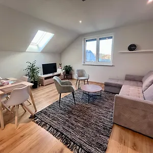  Apartment Cozy Near Vienna Airport